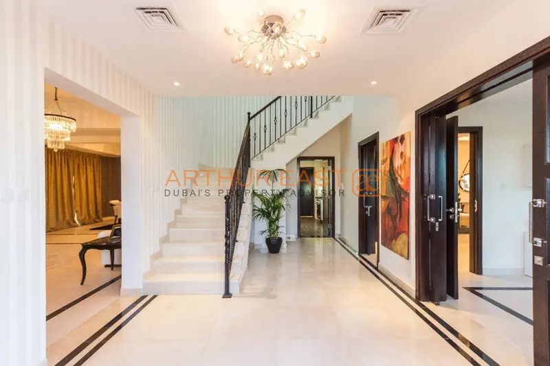 brand-new-5-bedroom-family-home-villa.webp