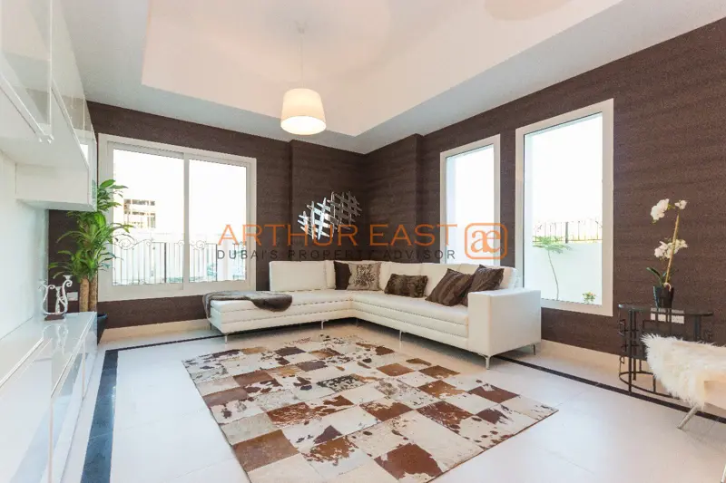 brand-new-5-bedroom-family-home-villa.webp