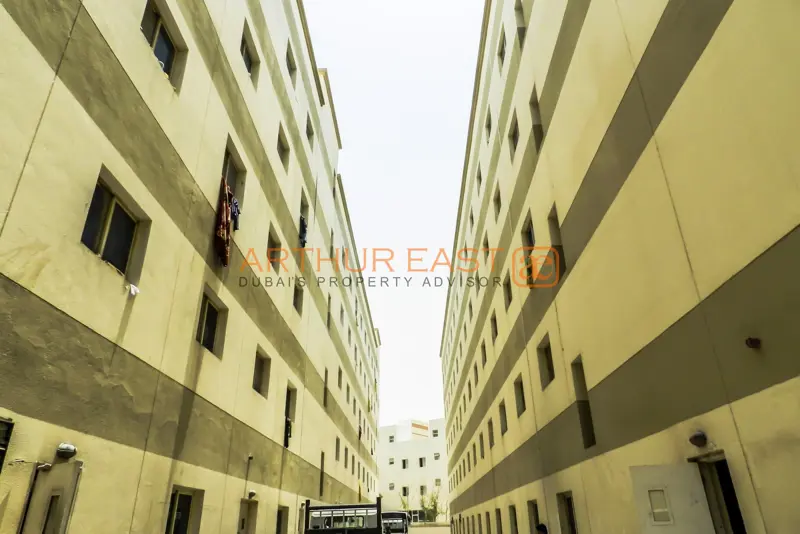 brand-new-camp-aed-3000month-all-inclusive.webp