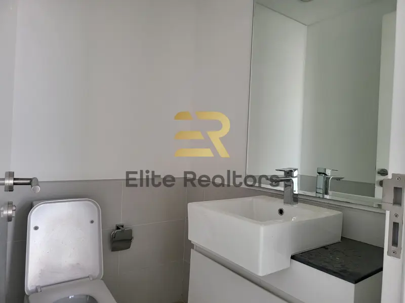 brand-new-close-to-market-open-view-1-bed.webp