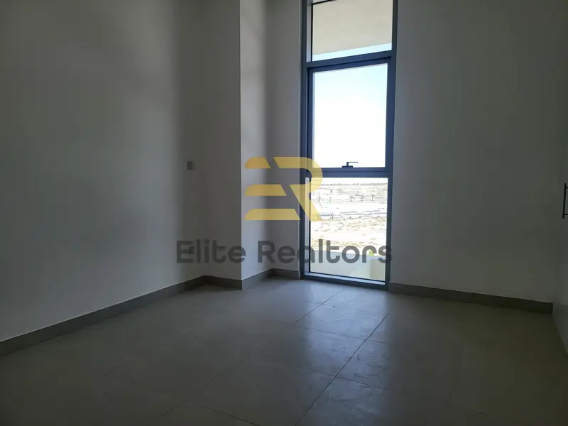 brand-new-close-to-market-open-view-1-bed.webp
