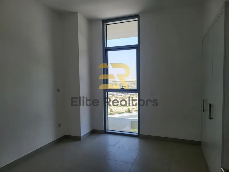 brand-new-close-to-market-open-view-1-bed.webp