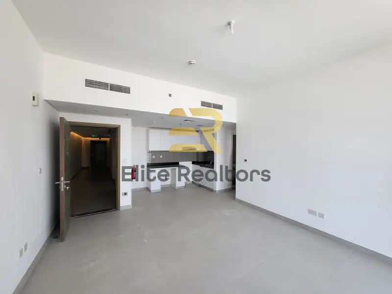 brand-new-close-to-market-open-view-1-bed.webp
