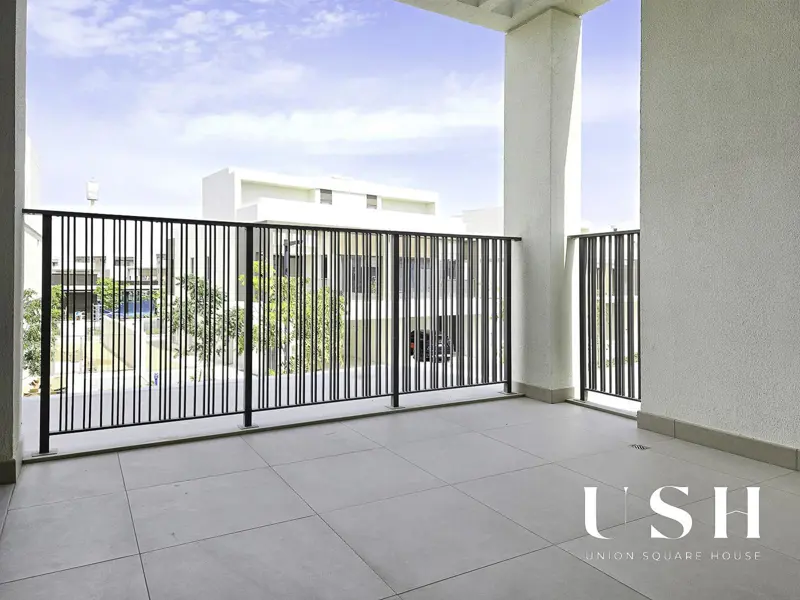 brand-new-fully-landscapedclose-to-pool-and-park-1.webp