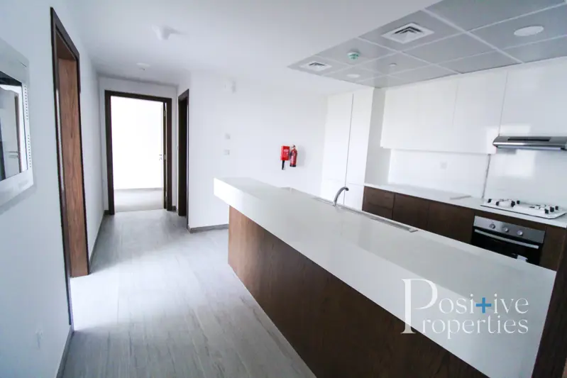 brand-new-high-floor-infinity-views.webp