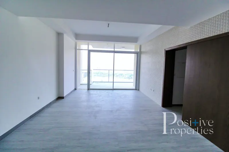 brand-new-high-floor-infinity-views.webp