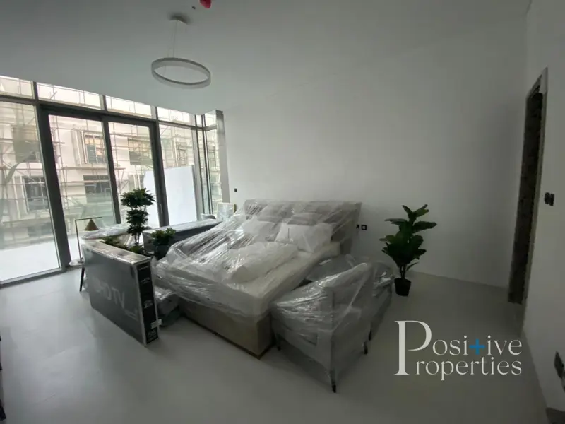 brand-new-jacuzzi-on-terrace-penthouse.webp