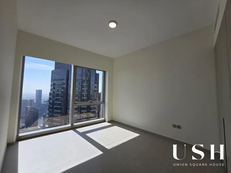 brand-new-luxury-3br-burj-and-fountain-view-2.webp