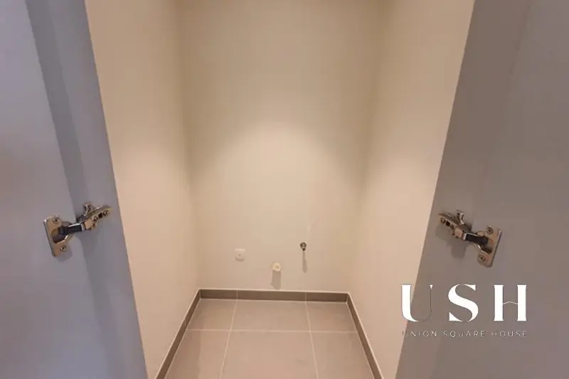 brand-new-spacious-unit-ready-to-move-in-1.webp
