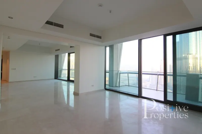 breathtaking-views-unfurnished-penthouse.webp