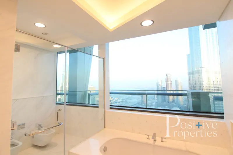 breathtaking-views-unfurnished-penthouse.webp