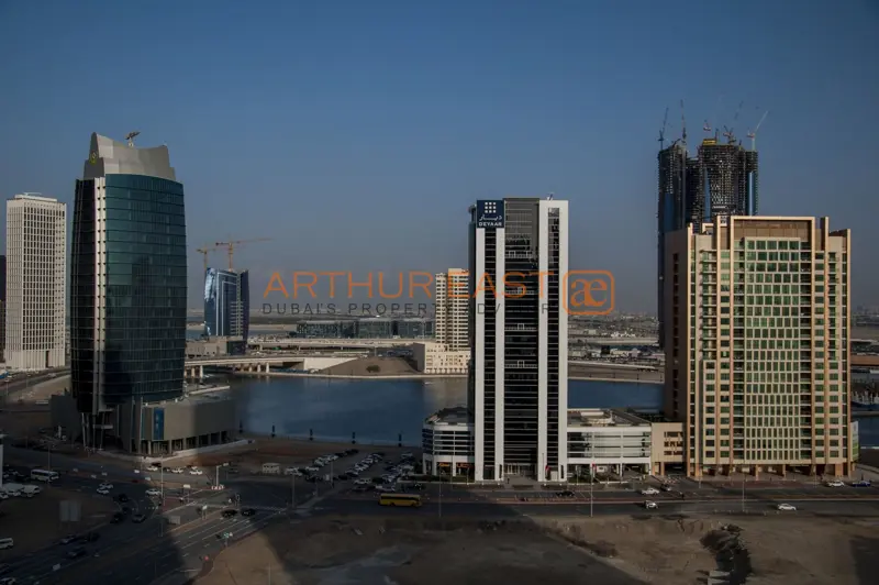 bright-and-open-space-1-br-burj-views-a.webp