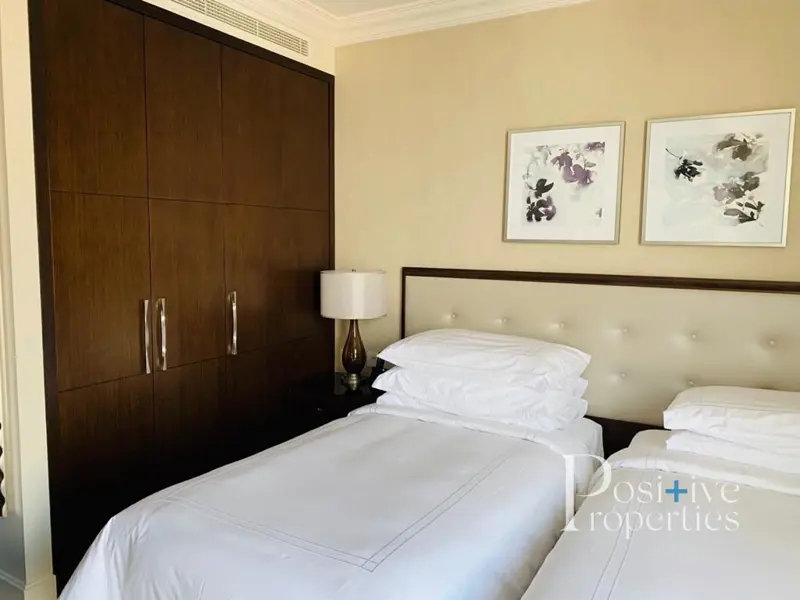 burj-khalifa-fountain-view-fully-furnished.webp