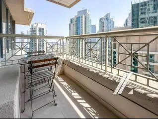 city-view-i-world-class-downtown-area-i-stylish-2.webp