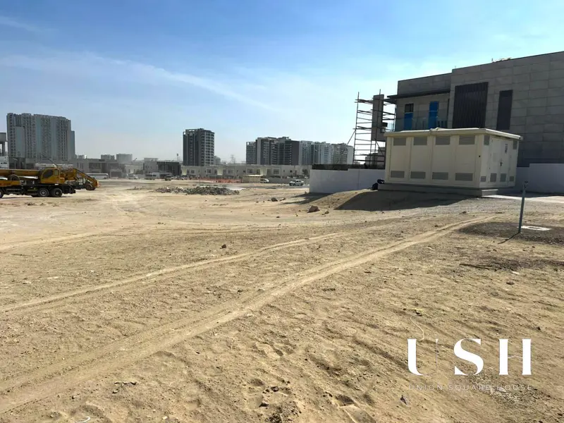 close-to-metro-corner-plot-2-villa-permission-3.webp