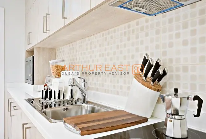 close-to-metro-train-i-luxury-apartments.webp