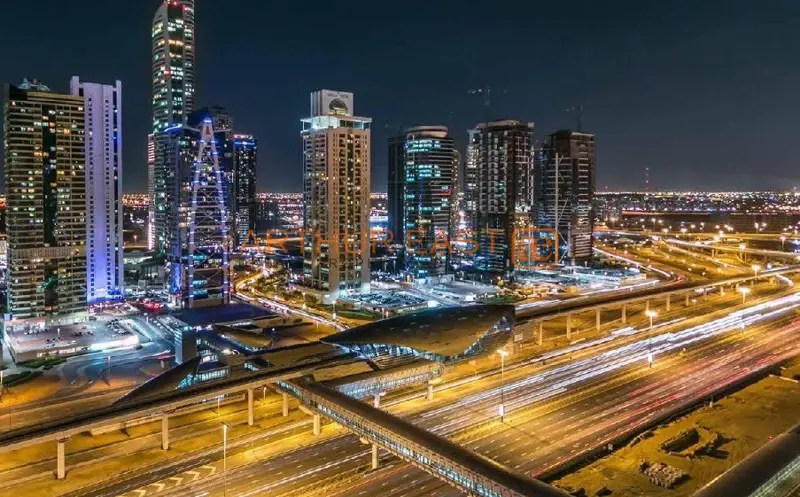 close-to-metro-train-i-luxury-apartments.webp