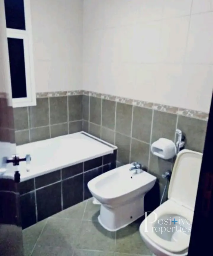 close-to-metro_2-minutes-walk-20-days-free.webp