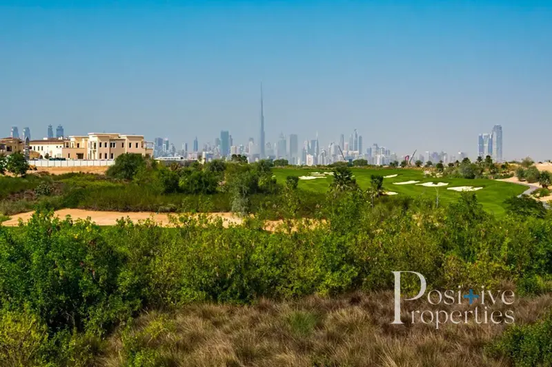 corner-villa-with-golf-course-views.webp