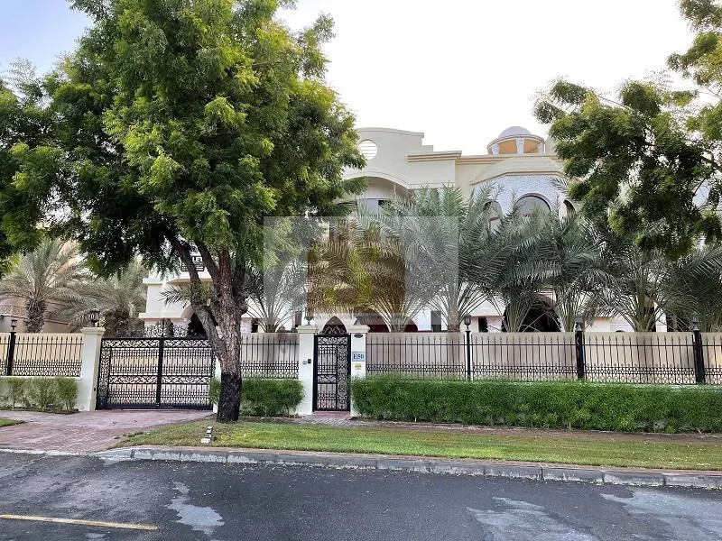 emirates-hills-8-bedrooms-luxury-villa.webp