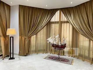 emirates-hills-8-bedrooms-luxury-villa.webp