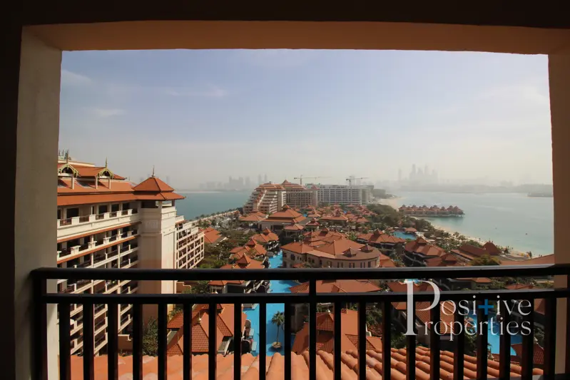 excellent-lagoon-views-beautifully-furnished.webp