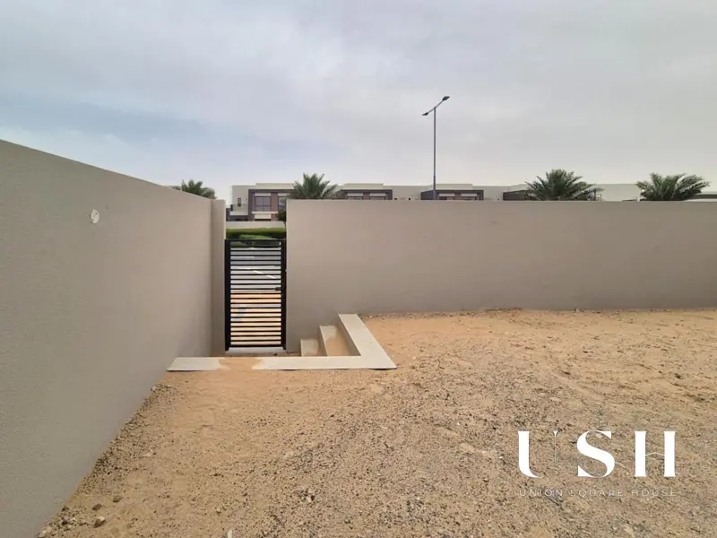 exclusivemassive-living-spaceavailable-in-march.webp