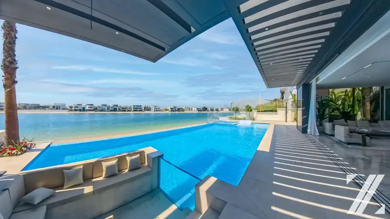 extended-plot-bua-i-lavish-interiors-i-smart-home.webp