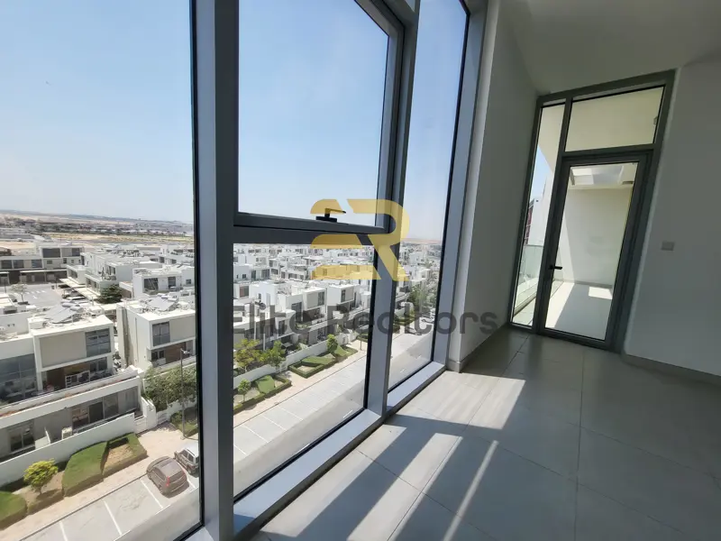 first-tenant-close-to-market-open-view-2-bed-1.webp