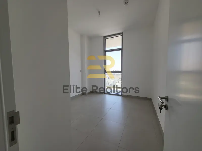 first-tenant-close-to-market-open-view-2-bed-1.webp