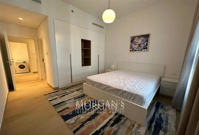 flexible-checks-fully-furnished-spacious.webp