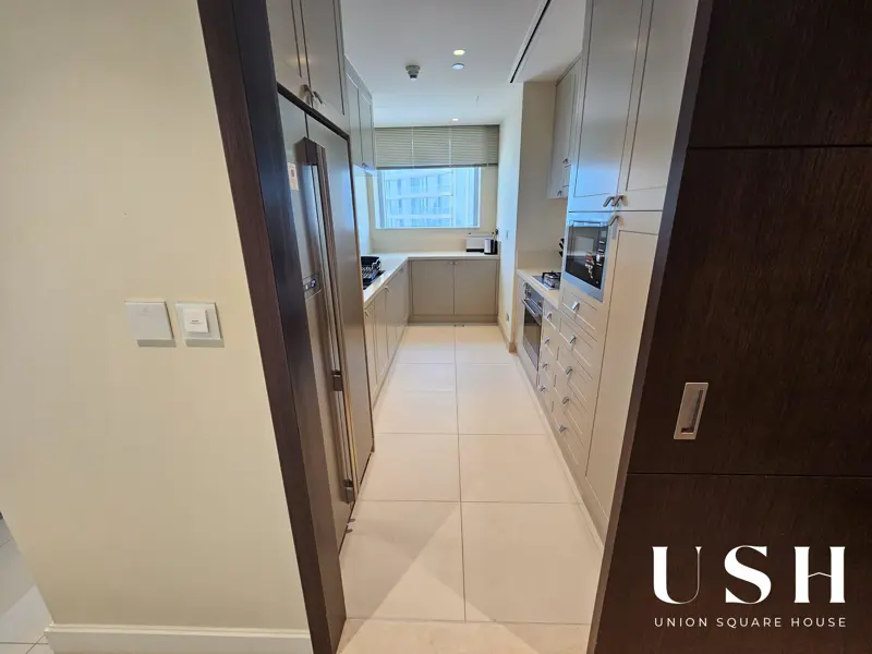 full-burj-khalifa-view-fully-furnished-vacant.webp