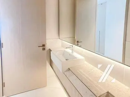 full-sea-view-i-modern-finishing-high-floor-2.webp