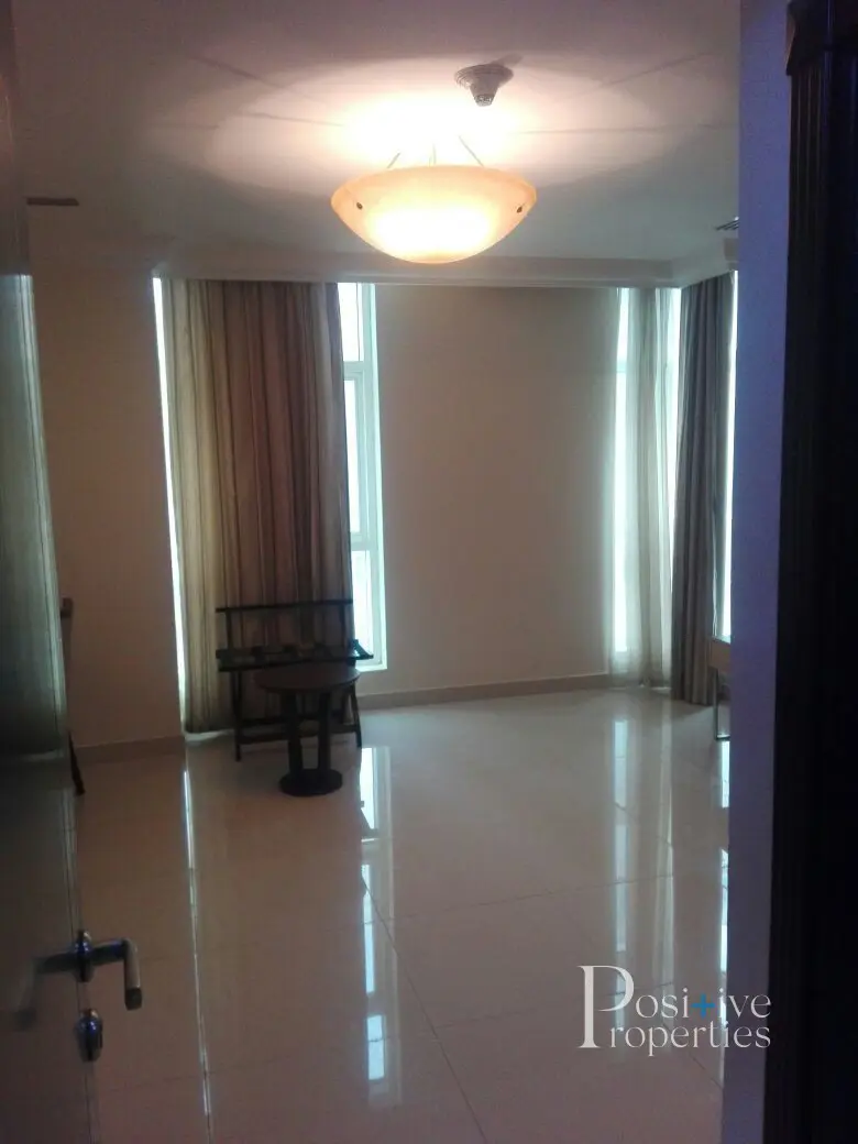 fully-furnished-2bhk-near-mall-6-payments.webp