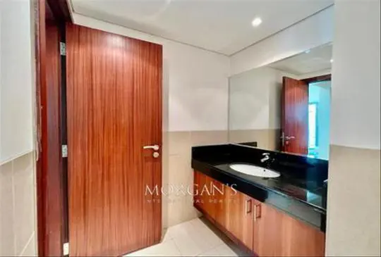 fully-furnished-big-balcony-flexible-cheques.webp