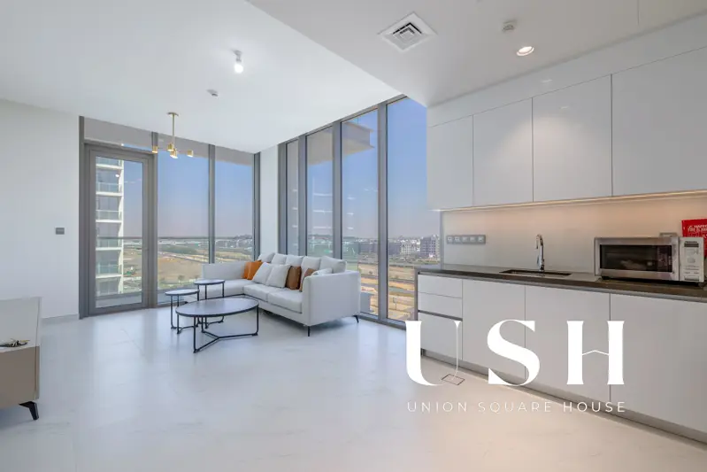 fully-furnished-downtown-skyline-view-vacant-4.webp