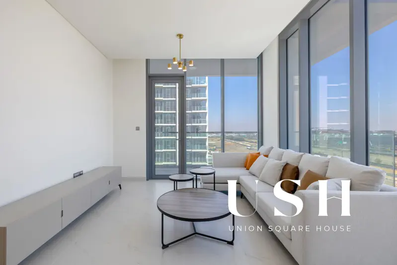 fully-furnished-downtown-skyline-view-vacant-4.webp