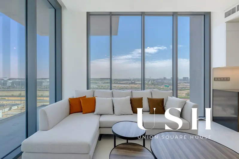 fully-furnished-downtown-skyline-view-vacant-4.webp