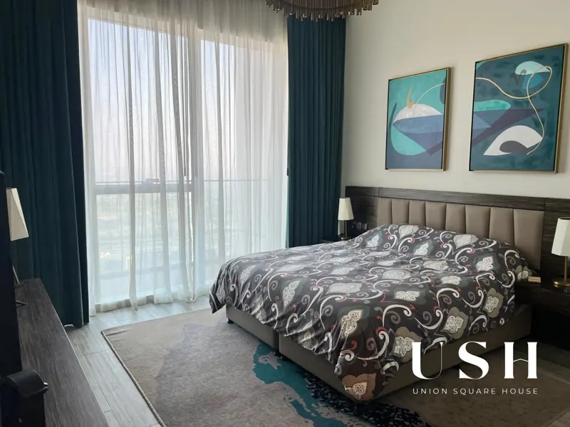 fully-furnished-high-floor-sea-view-1.webp