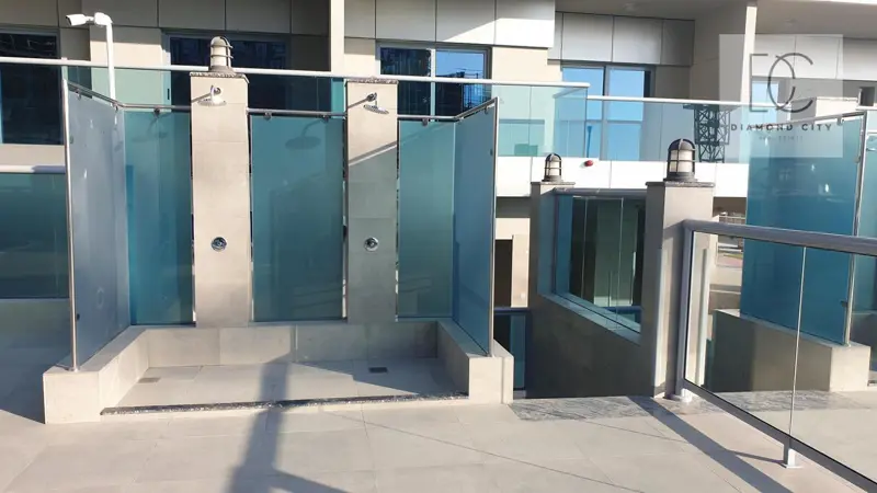 fully-furnished-luxury-layout-2br-i-huge-terrace-1.webp