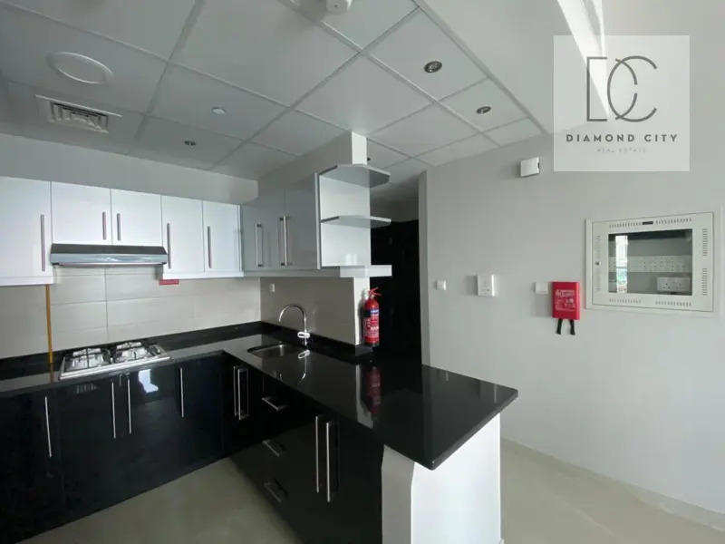 fully-furnished-luxury-layout-2br-i-huge-terrace-1.webp