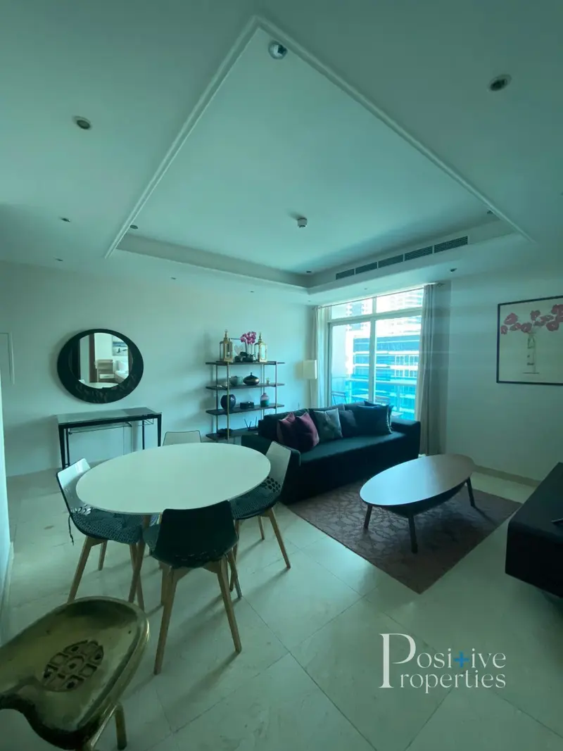 fully-furnished-marina-view-all-bills-included.webp