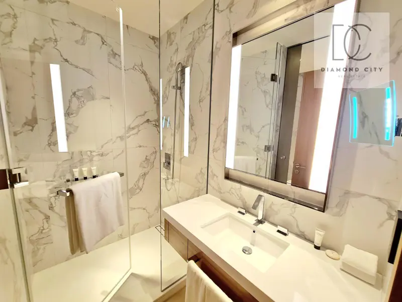 fully-furnished-upgraded-amazing-view.webp