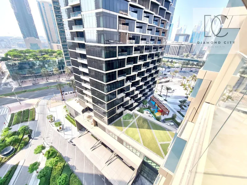 fully-furnished-upgraded-amazing-view.webp