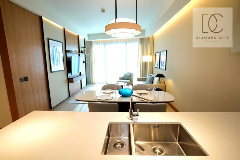 fully-furnished-upgraded-amazing-view.webp