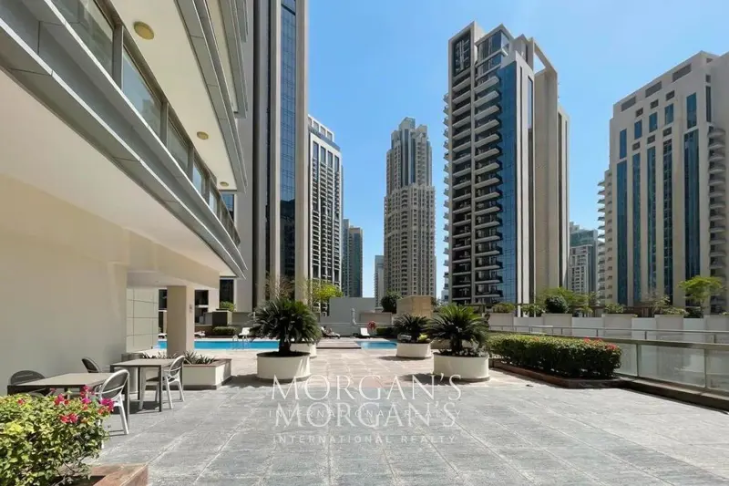 furnished-1-br-unit-luxurious-layout.webp