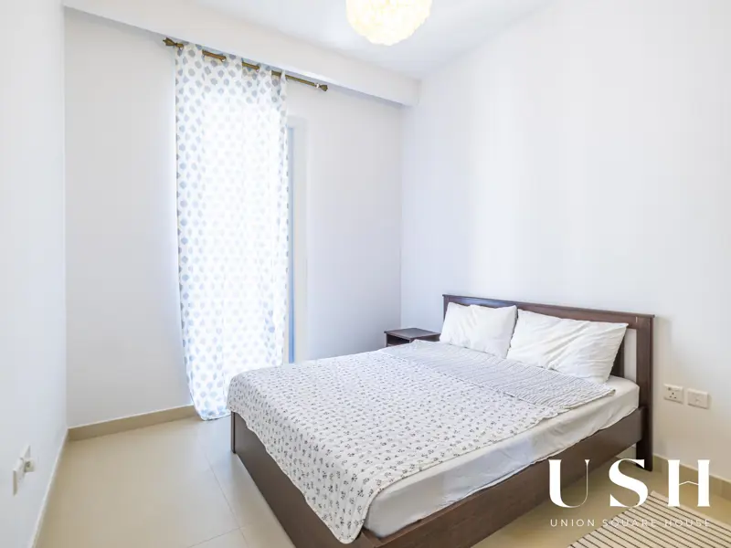 furnished-3-bed-m-creek-and-downtown-views-4.webp