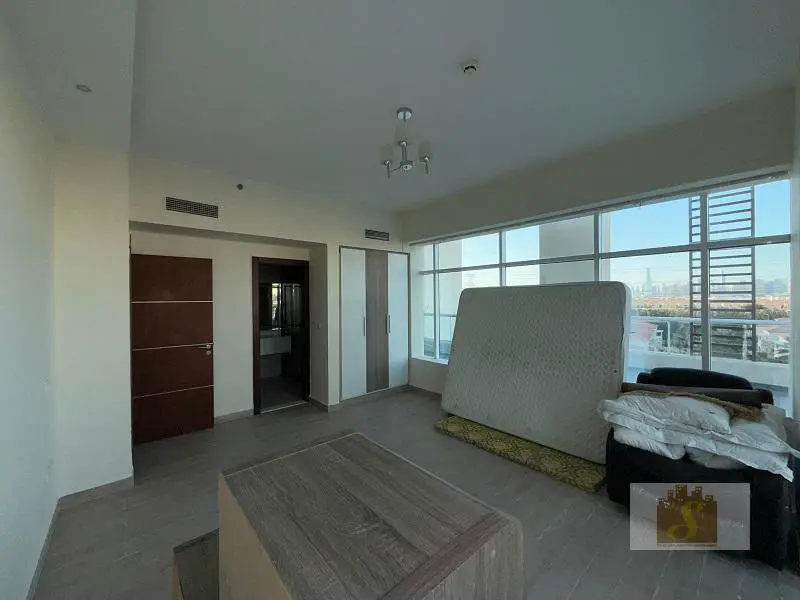 furnished-3-bedrooms-la-residence-jvt.webp