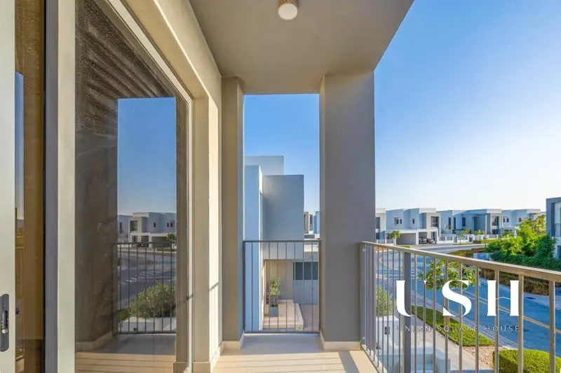 genuine-listing-4br-type-e3-single-row-1.webp