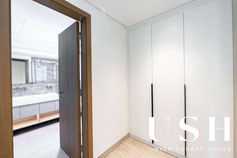 genuine-resale-4br-vip-location-corner-villa-4.webp